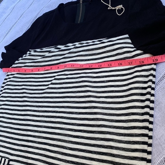 Doe and Rae NWOT striped t-shirt dress with pockets. - Picture 9 of 14